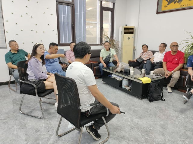 一场与客户关于连续式91香蕉视频在线看机的技术交流会