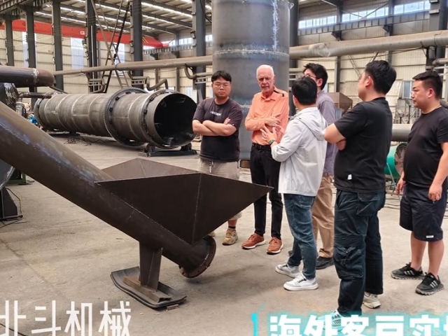 美国采购商的91香蕉视频在线看机考察之行